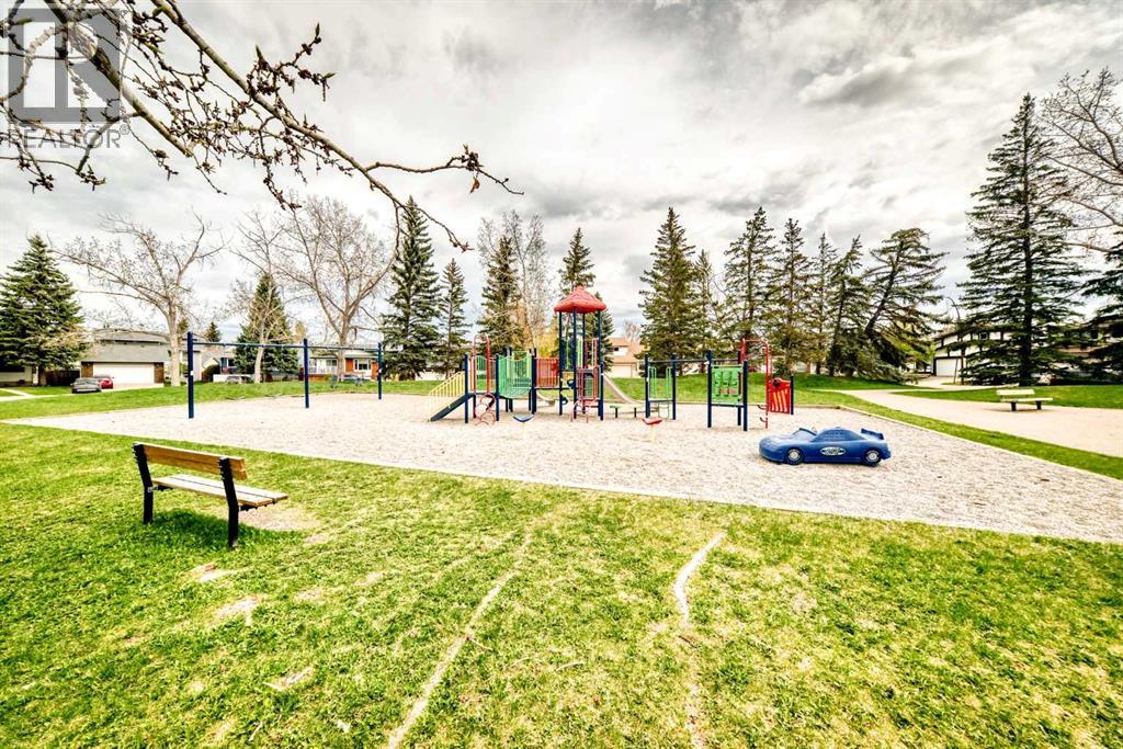 20 Woodbrook Close SW, Calgary, Alberta  T2W 4E9 - Photo 37 - A2301228