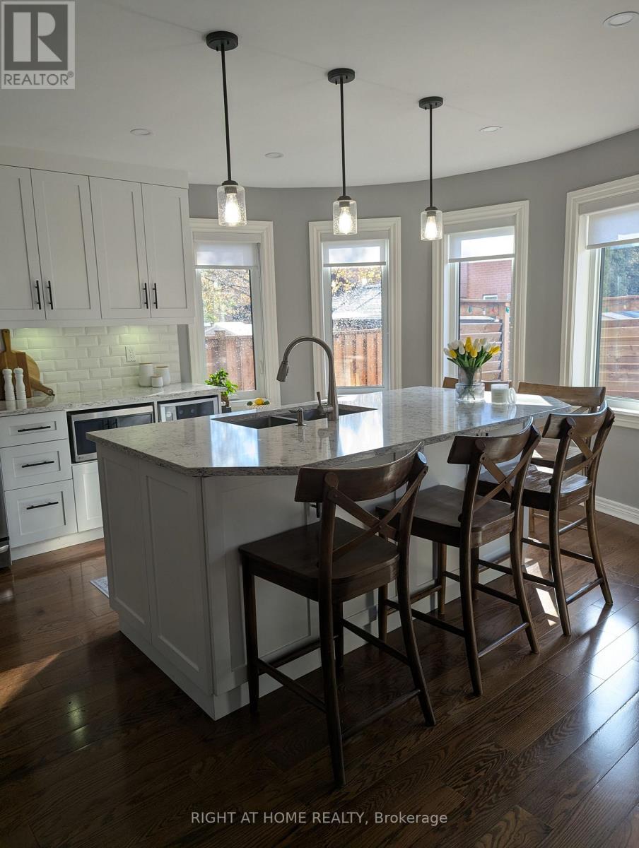 12 Frustac Trail, Caledon, Ontario  L7E 1Y5 - Photo 6 - W13140368