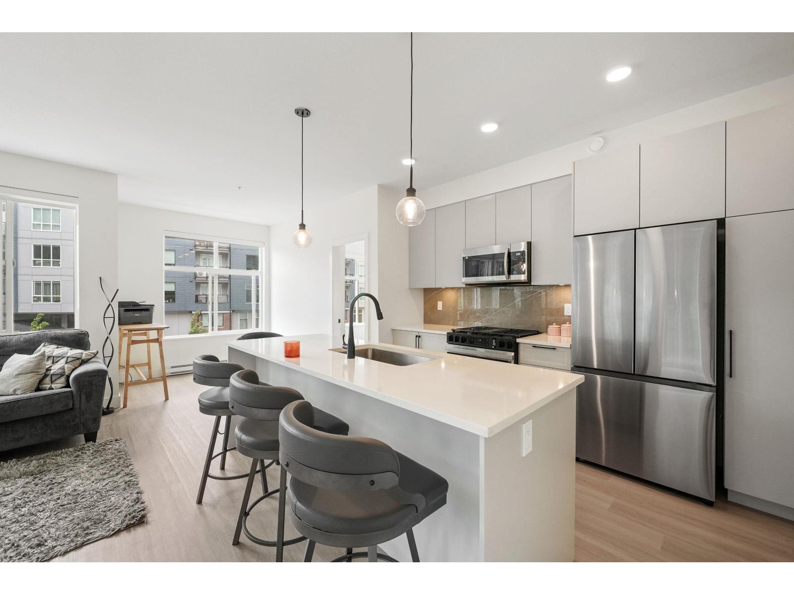 317 3528 146a Street, Surrey, British Columbia  V4P 0H4 - Photo 4 - R3123431