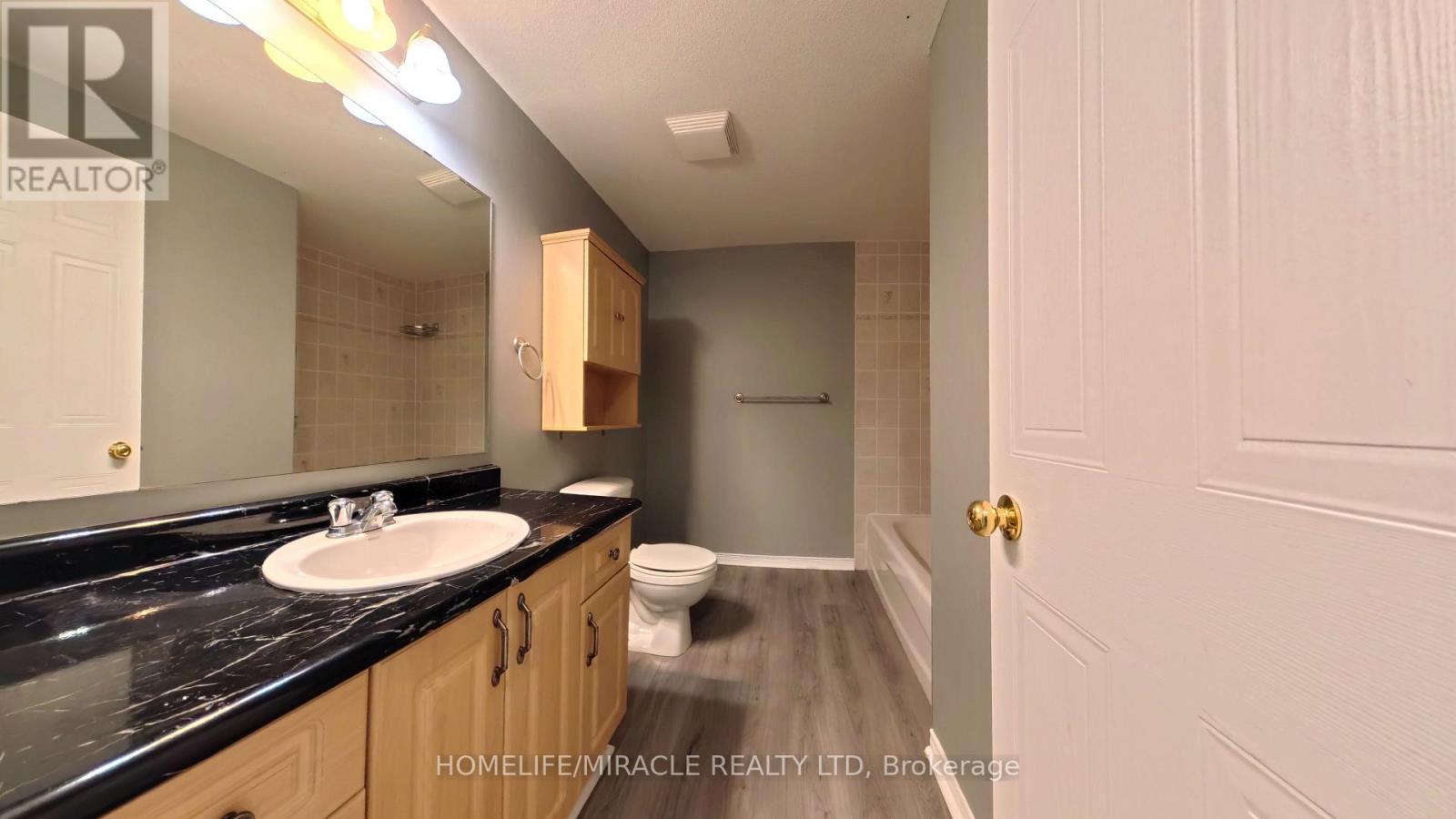 193 Prosperity Drive, Kitchener, Ontario  N2E 4E5 - Photo 24 - X13120070