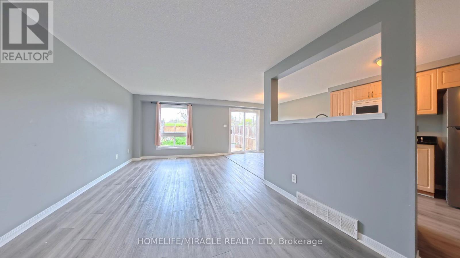 193 Prosperity Drive, Kitchener, Ontario  N2E 4E5 - Photo 8 - X13120070