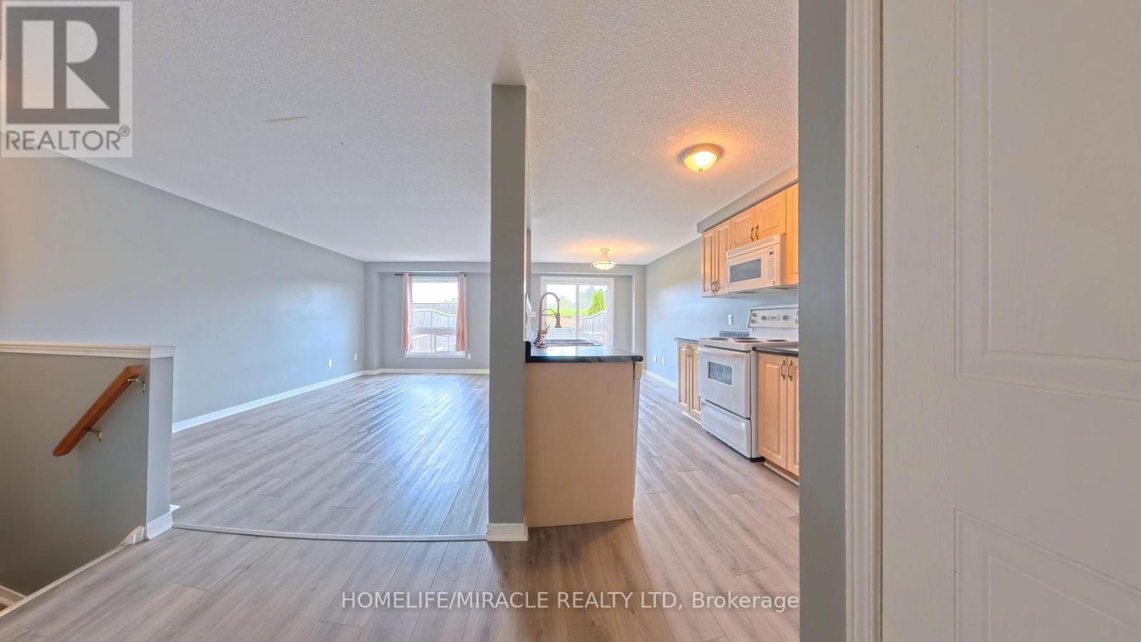 193 Prosperity Drive, Kitchener, Ontario  N2E 4E5 - Photo 5 - X13120070