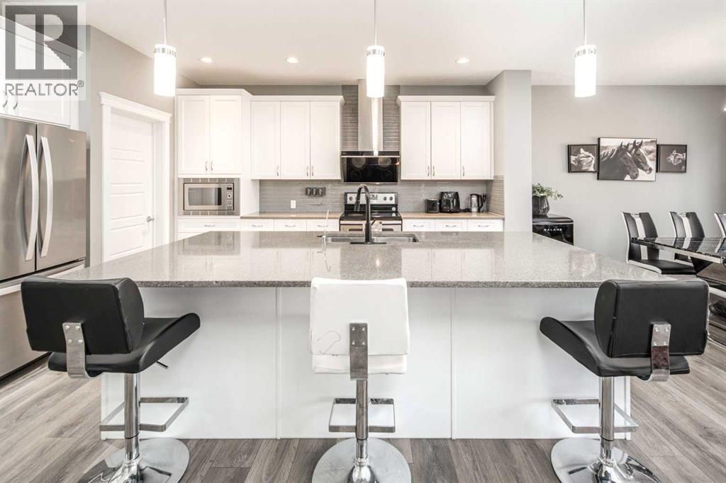 85 Legacy Glen View SE, Calgary, Alberta  T2X 3E2 - Photo 3 - A2310375