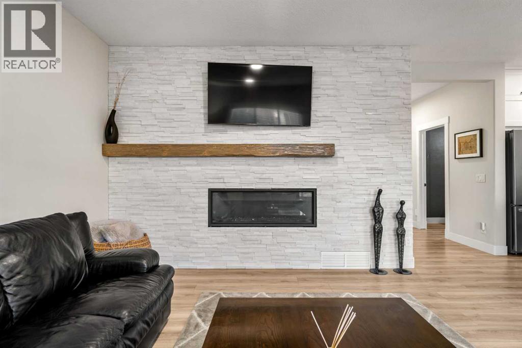 311 Chaparral Ravine View Se, Calgary, Alberta  T2X 0A3 - Photo 9 - A2301738