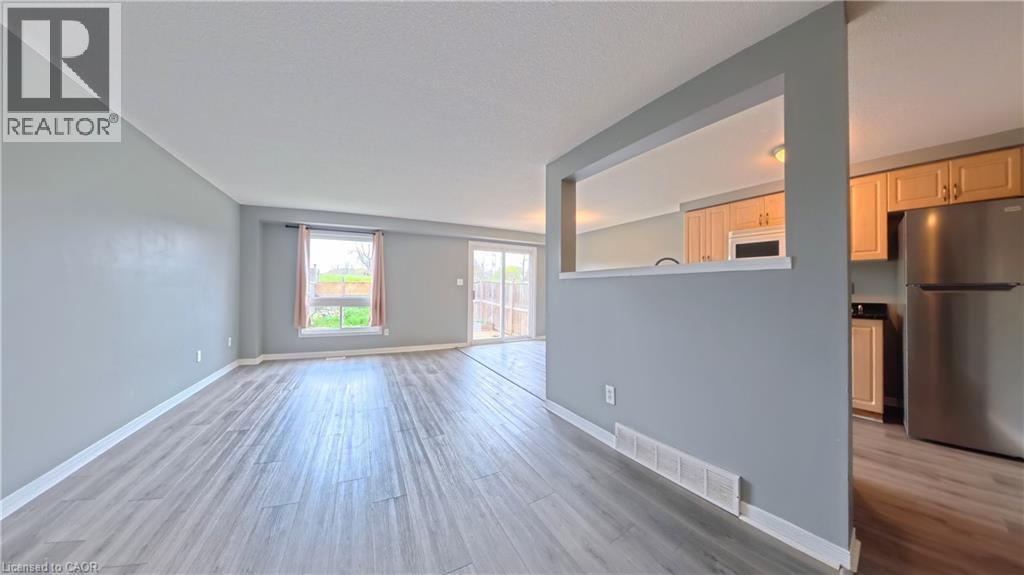193 Prosperity Drive, Kitchener, Ontario  N2E 4E5 - Photo 9 - 40831039
