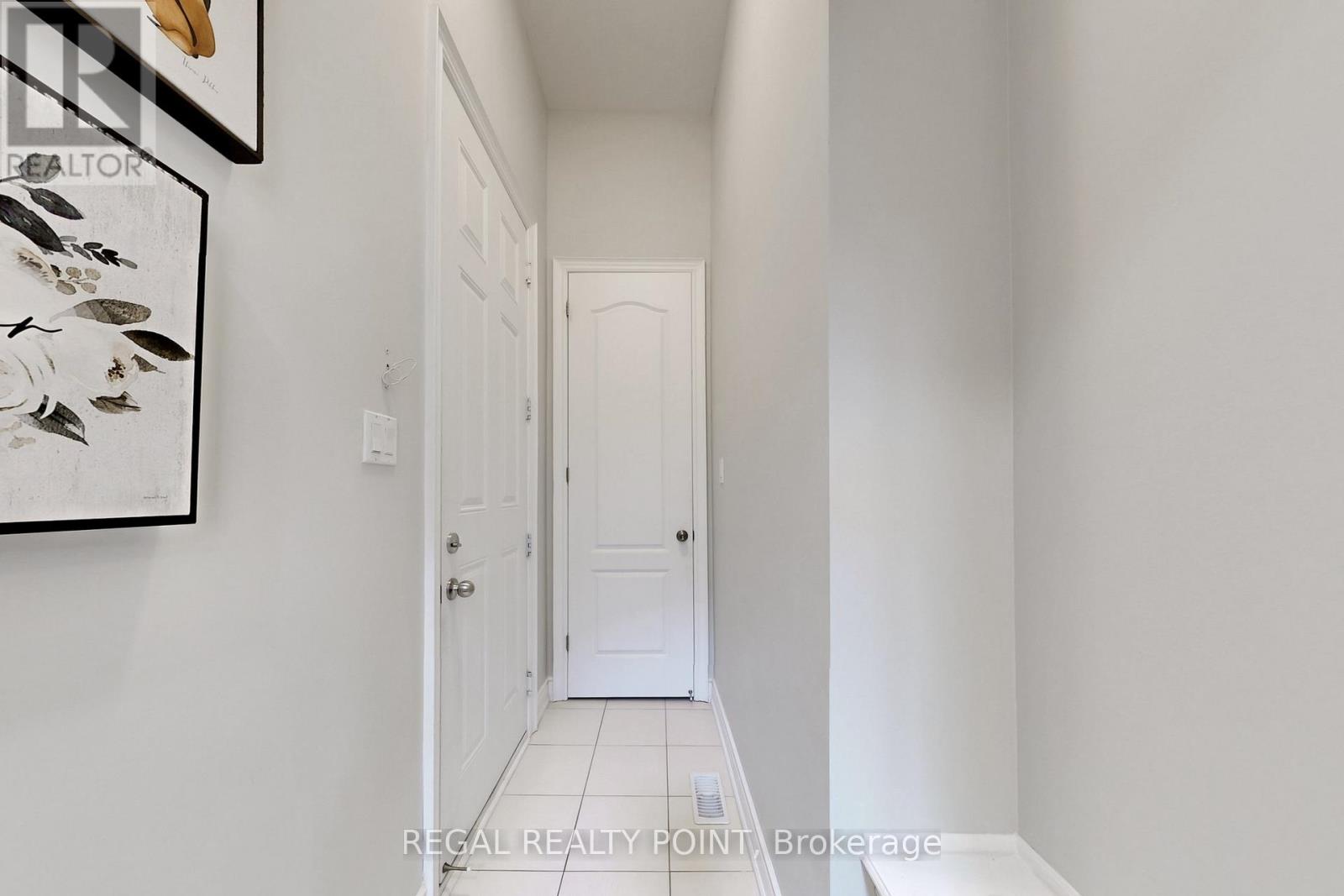 79 Wellspring Avenue, Richmond Hill, Ontario L4E 1E8 - Photo 3 - N13140376