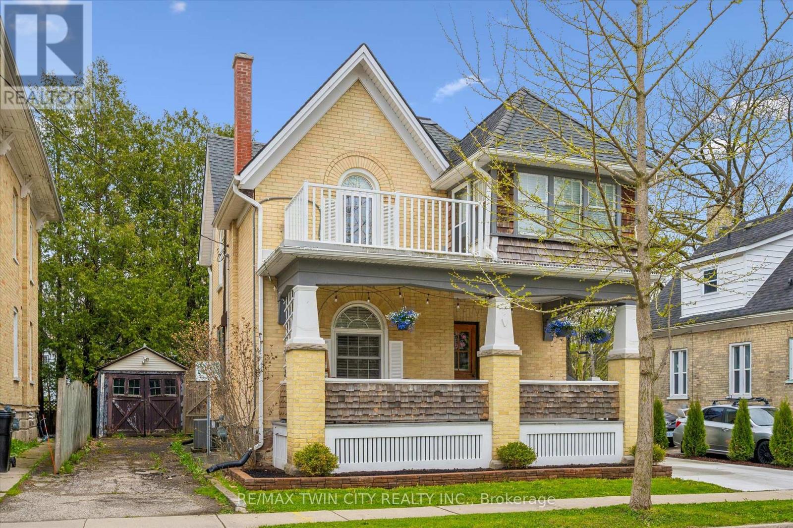 99 Water Street S, Kitchener, Ontario  N2G 1Z4 - Photo 2 - X13140378