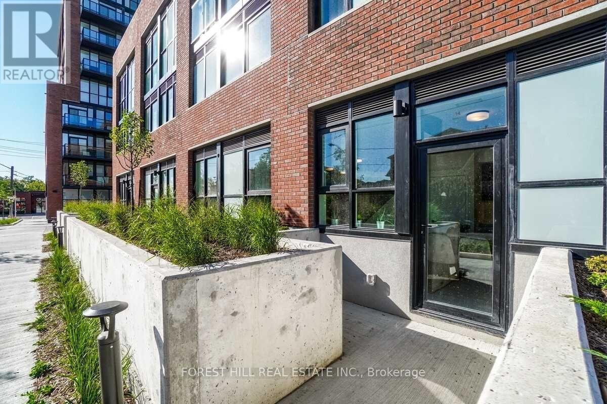 103 - 2300 St Clair Avenue W, Toronto, Ontario  M6N 0B3 - Photo 2 - W13069118