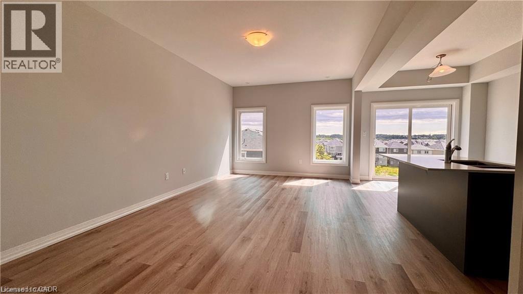 155 Equestrian Way Unit# 51, Cambridge, Ontario  N3E 0E8 - Photo 15 - 40831041