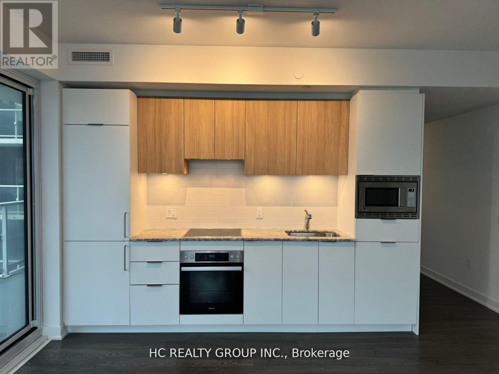 605 - 50 O'neill Road, Toronto, Ontario  M3C 0R1 - Photo 11 - C13140388