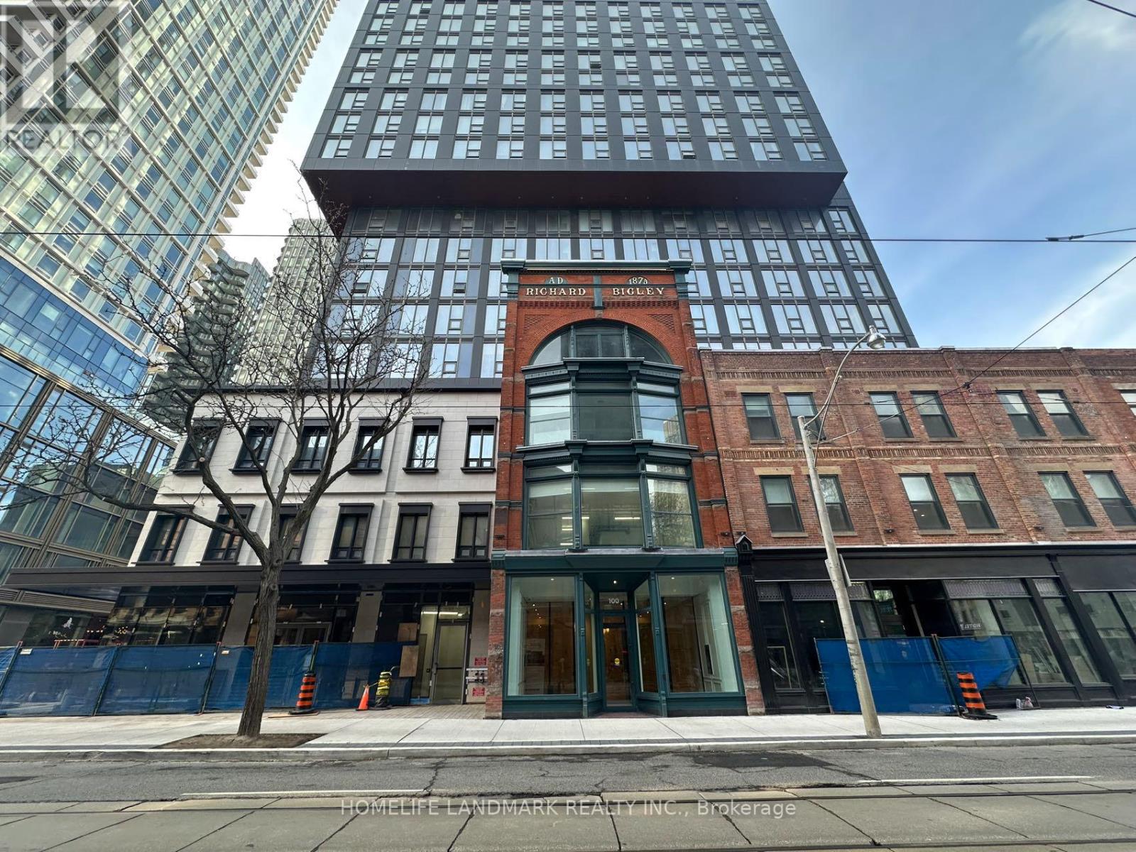 1506 - 100 Queen Street E, Toronto, Ontario M5C 1S6 - Photo 2 - C13140392