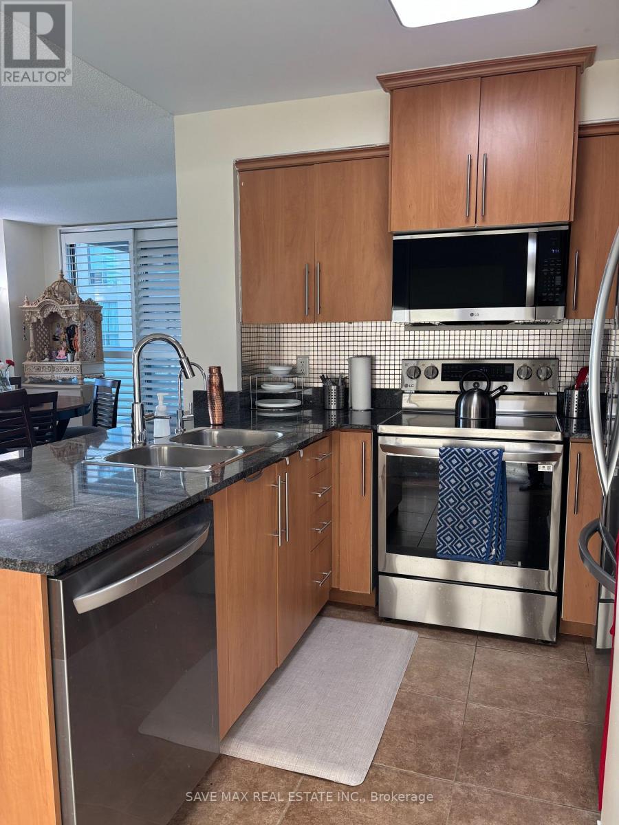 2j - 8 Rosebank Drive, Toronto, Ontario M1X 1V4 - Photo 4 - E13140400