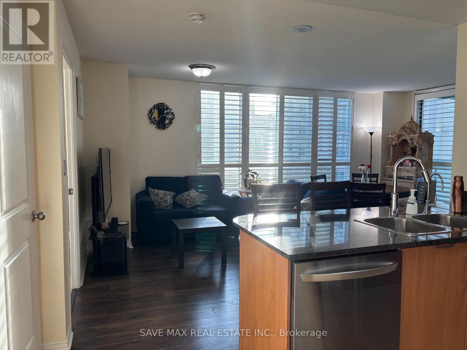 2j - 8 Rosebank Drive, Toronto, Ontario M1X 1V4 - Photo 6 - E13140400