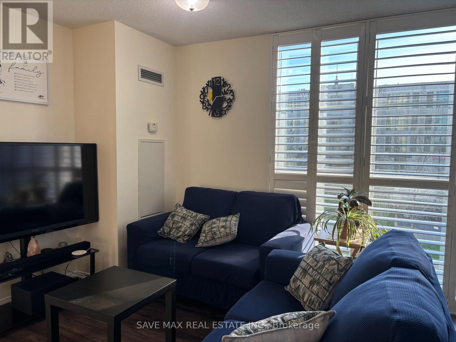 2j - 8 Rosebank Drive, Toronto, Ontario M1X 1V4 - Photo 7 - E13140400