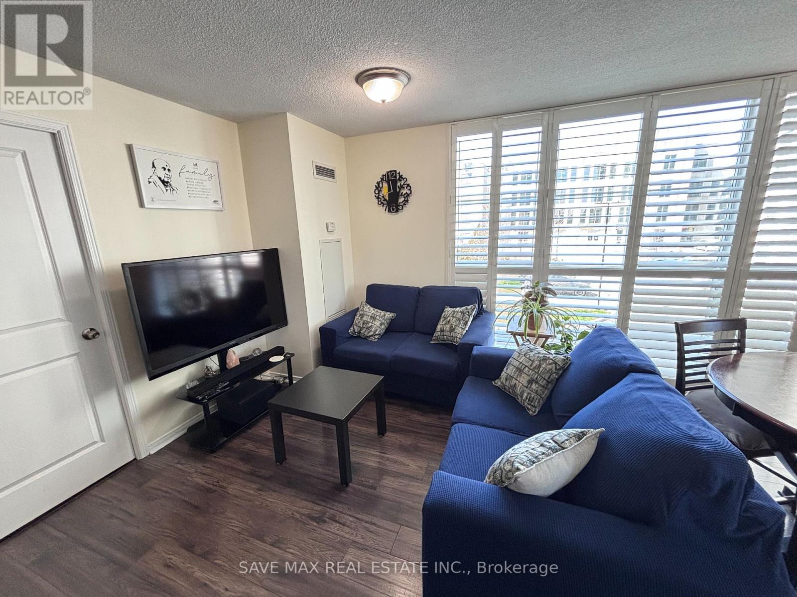 2j - 8 Rosebank Drive, Toronto, Ontario M1X 1V4 - Photo 8 - E13140400
