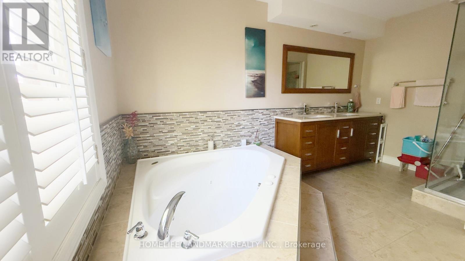 136 Worth Boulevard, Vaughan, Ontario  L4J 7V5 - Photo 16 - N13140402