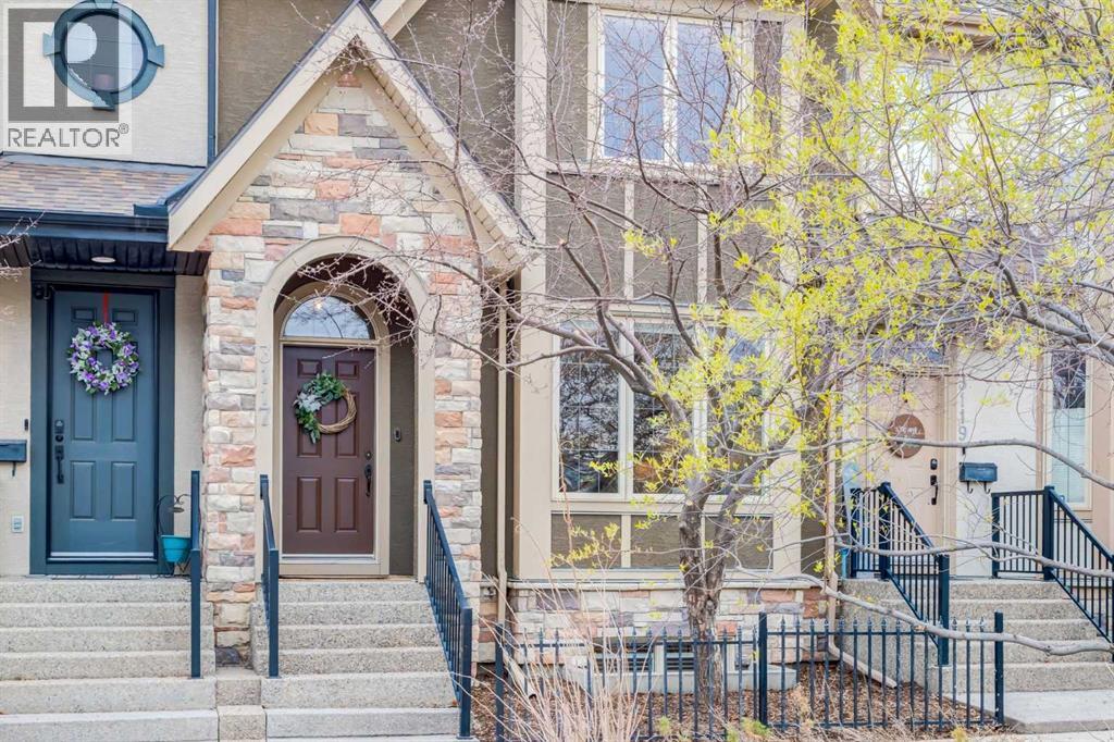 3117 Don Ethell Boulevard SW, Calgary, Alberta  T3E 7A9 - Photo 2 - A2310230