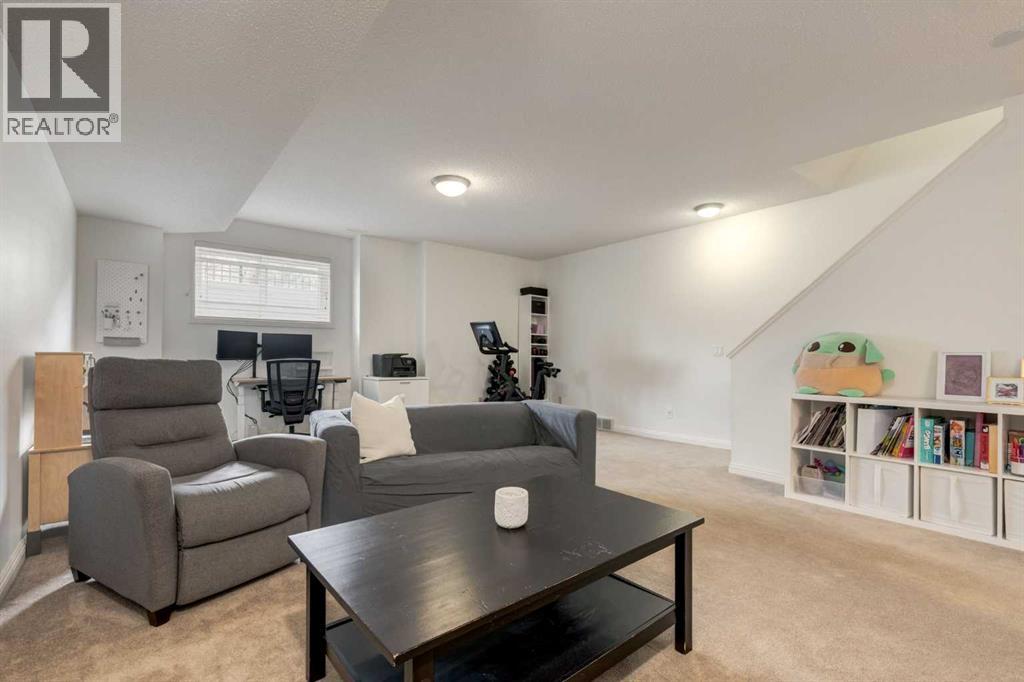 3117 Don Ethell Boulevard SW, Calgary, Alberta  T3E 7A9 - Photo 30 - A2310230
