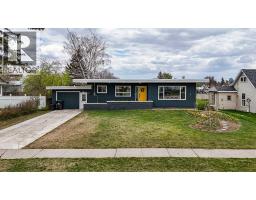 47 S 200 W, Raymond, Alberta