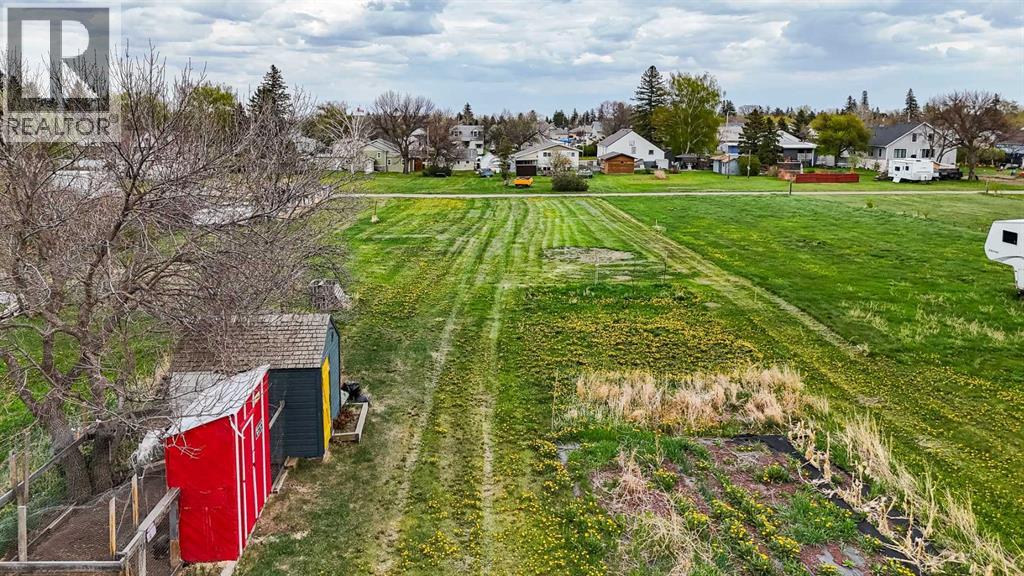 47 S 200 W, Raymond, Alberta  T0K 2S0 - Photo 47 - A2309975