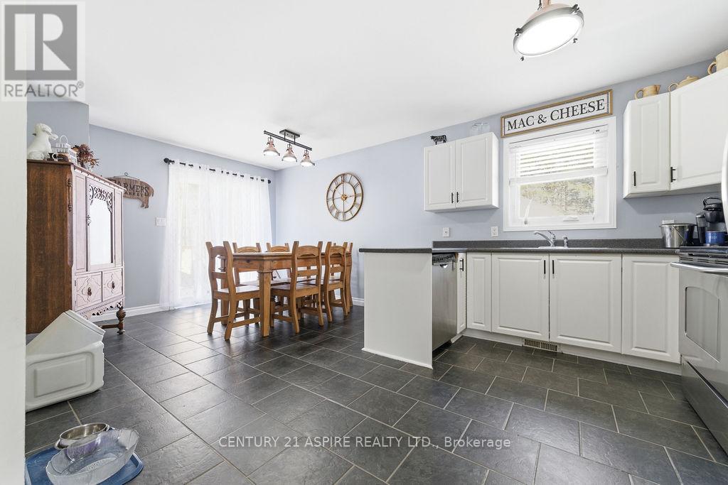 45 Brumm Road, Petawawa, Ontario  K8A 7G6 - Photo 10 - X13140410