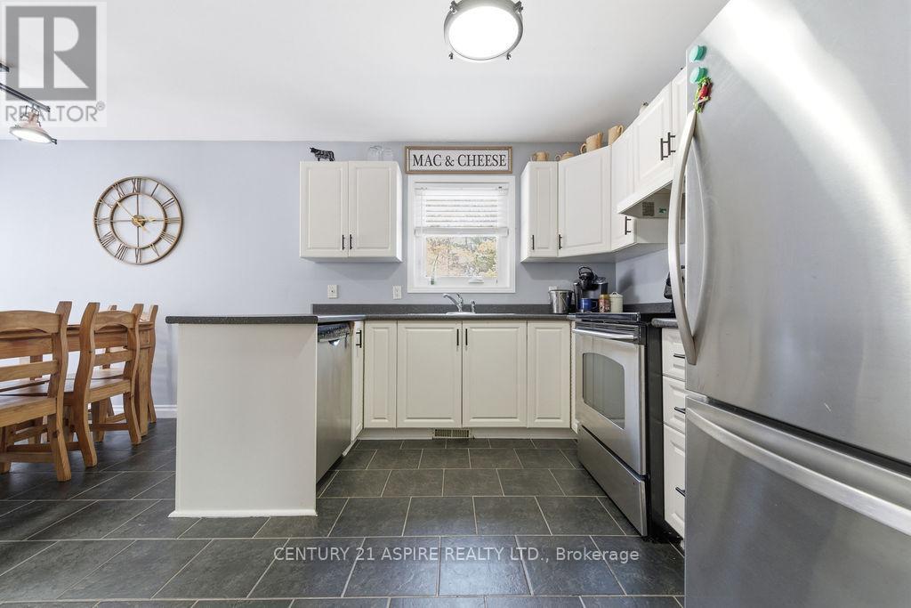 45 Brumm Road, Petawawa, Ontario  K8A 7G6 - Photo 11 - X13140410