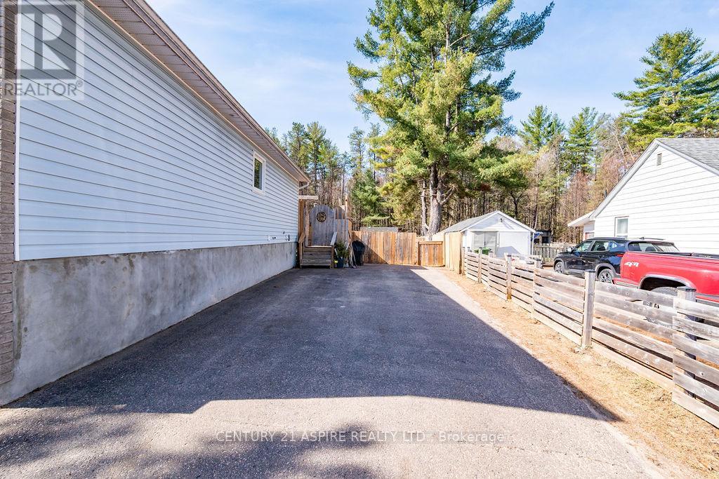 45 Brumm Road, Petawawa, Ontario  K8A 7G6 - Photo 36 - X13140410