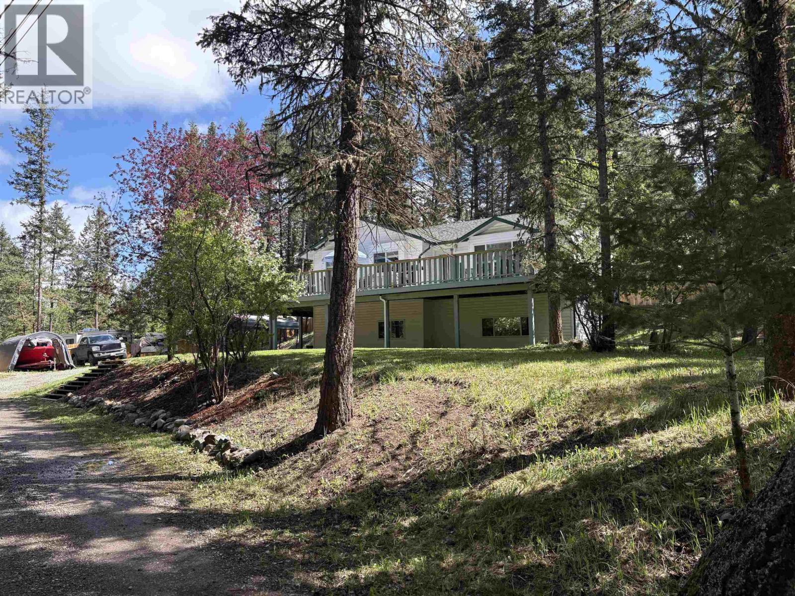 4951 Monical Road, 108 Mile Ranch, British Columbia V0K 2Z0 - Photo 2 - R3096482