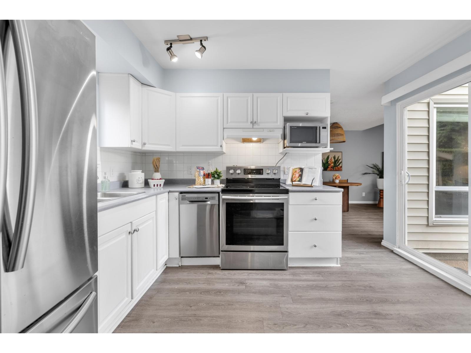 6226 E Greenside Drive, Surrey, British Columbia V3S 5M8 - Photo 9 - R3123454
