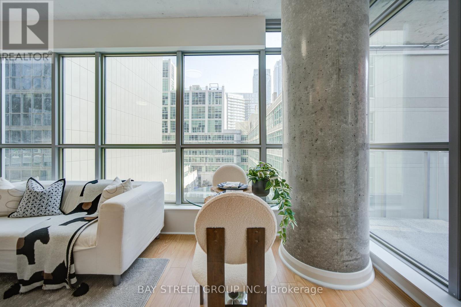 403 - 375 King Street W, Toronto, Ontario  M5V 1K5 - Photo 13 - C13140408