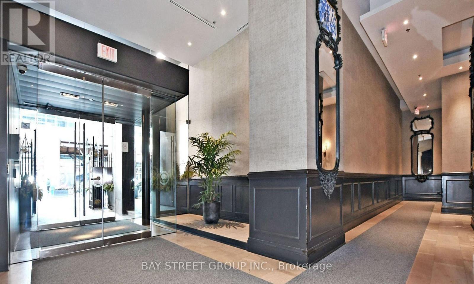 403 - 375 King Street W, Toronto, Ontario  M5V 1K5 - Photo 4 - C13140408