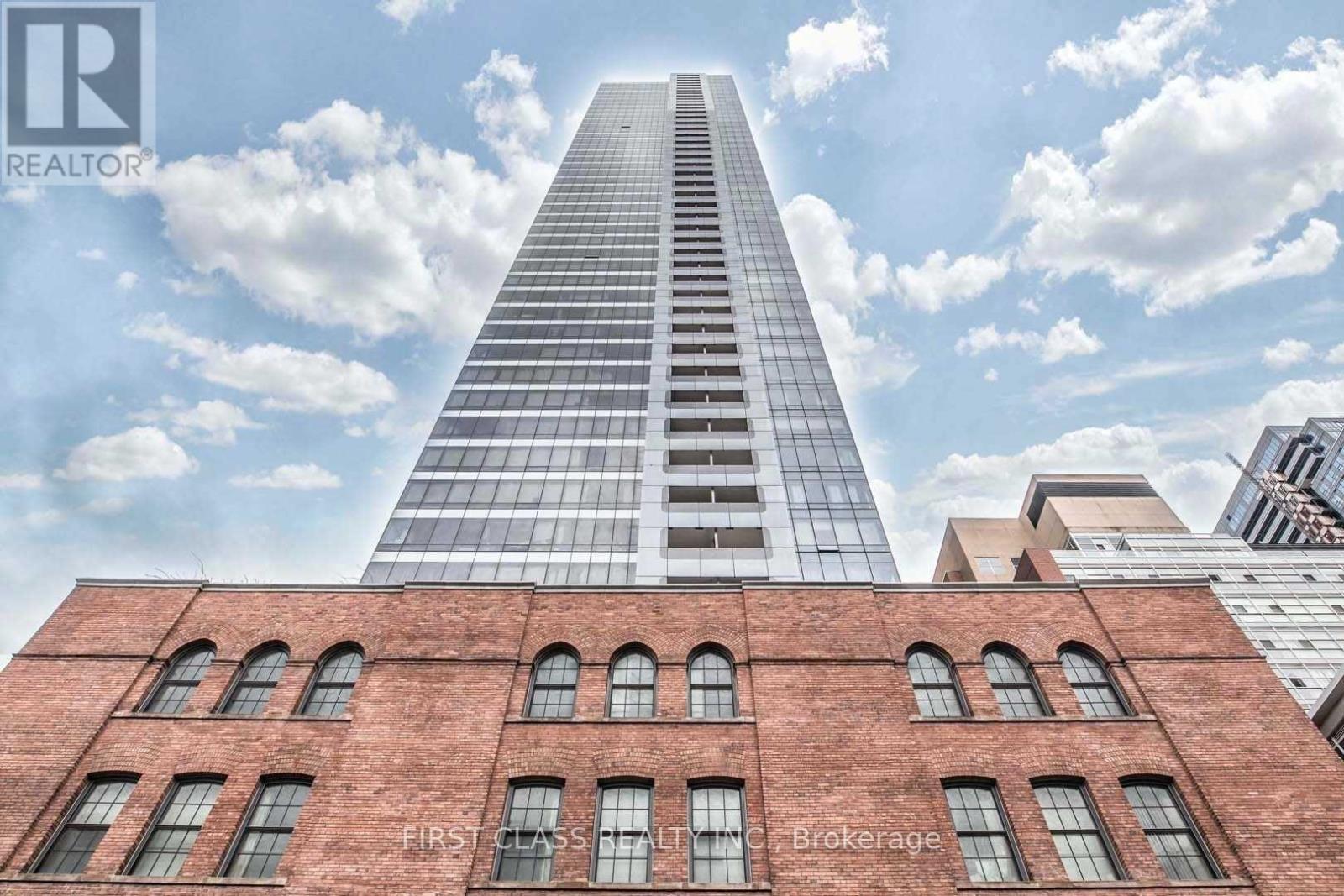 704 - 5 St Joseph Street, Toronto, Ontario  M4Y 0B6 - Photo 2 - C13140420
