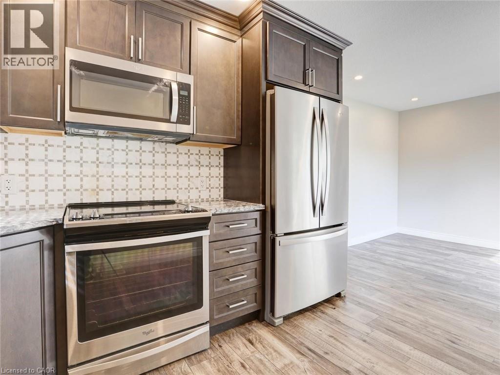 833 Doon Village Road, Kitchener, Ontario  N2P 1A1 - Photo 17 - 40831044