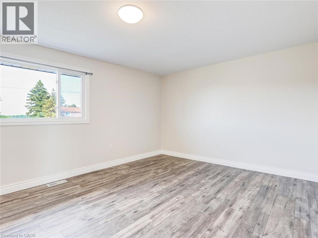 833 Doon Village Road, Kitchener, Ontario  N2P 1A1 - Photo 22 - 40831044