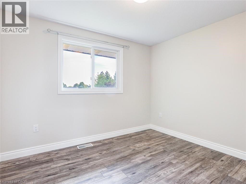833 Doon Village Road, Kitchener, Ontario  N2P 1A1 - Photo 30 - 40831044