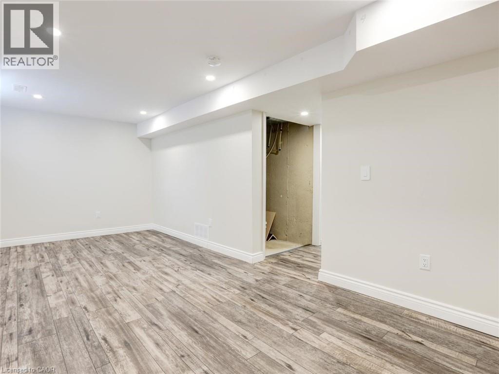 833 Doon Village Road, Kitchener, Ontario  N2P 1A1 - Photo 45 - 40831044