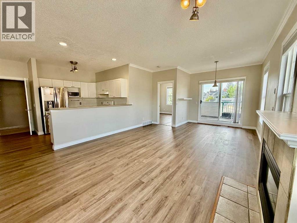 102 Prestwick Gardens SE, Calgary, Alberta  T2Z 3V4 - Photo 5 - A2311787