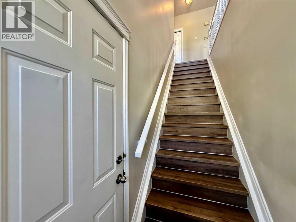 102 Prestwick Gardens SE, Calgary, Alberta  T2Z 3V4 - Photo 37 - A2311787