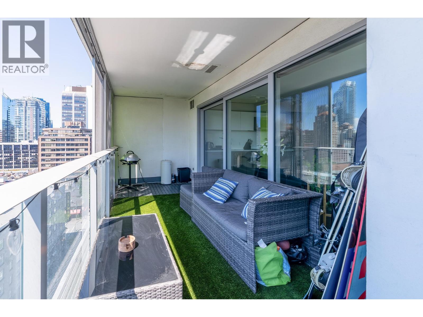 1803 999 Seymour Street, Vancouver, British Columbia  V6B 0M5 - Photo 19 - R3123363