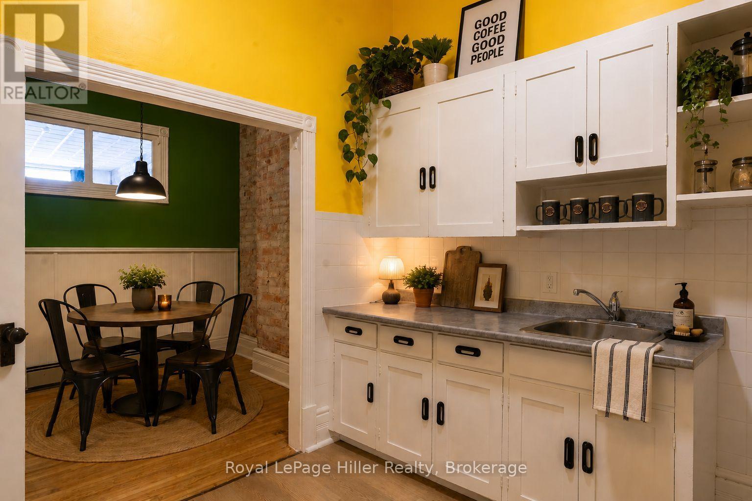 21 Market Place, Stratford, Ontario  N5A 1A4 - Photo 20 - X13140482