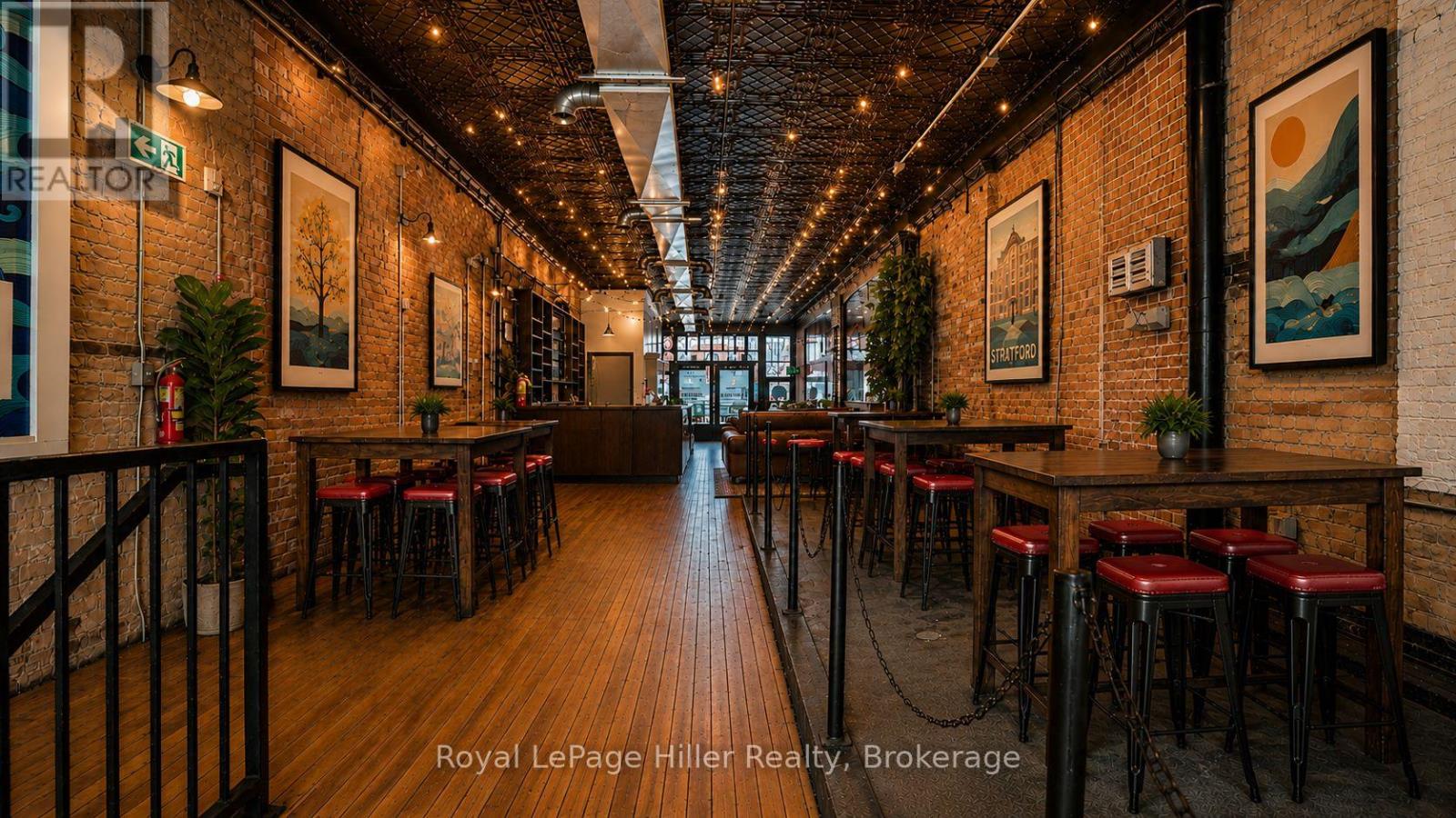 21 Market Place, Stratford, Ontario  N5A 1A4 - Photo 6 - X13140482