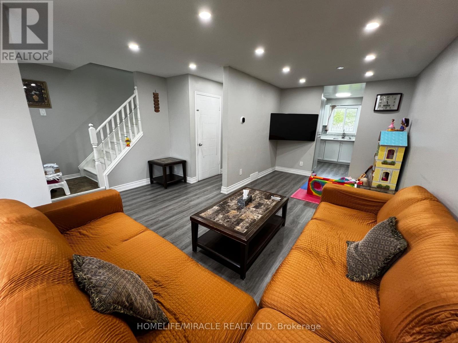14 Moreau Crescent, London East, Ontario  N5V 4S6 - Photo 4 - X13079862