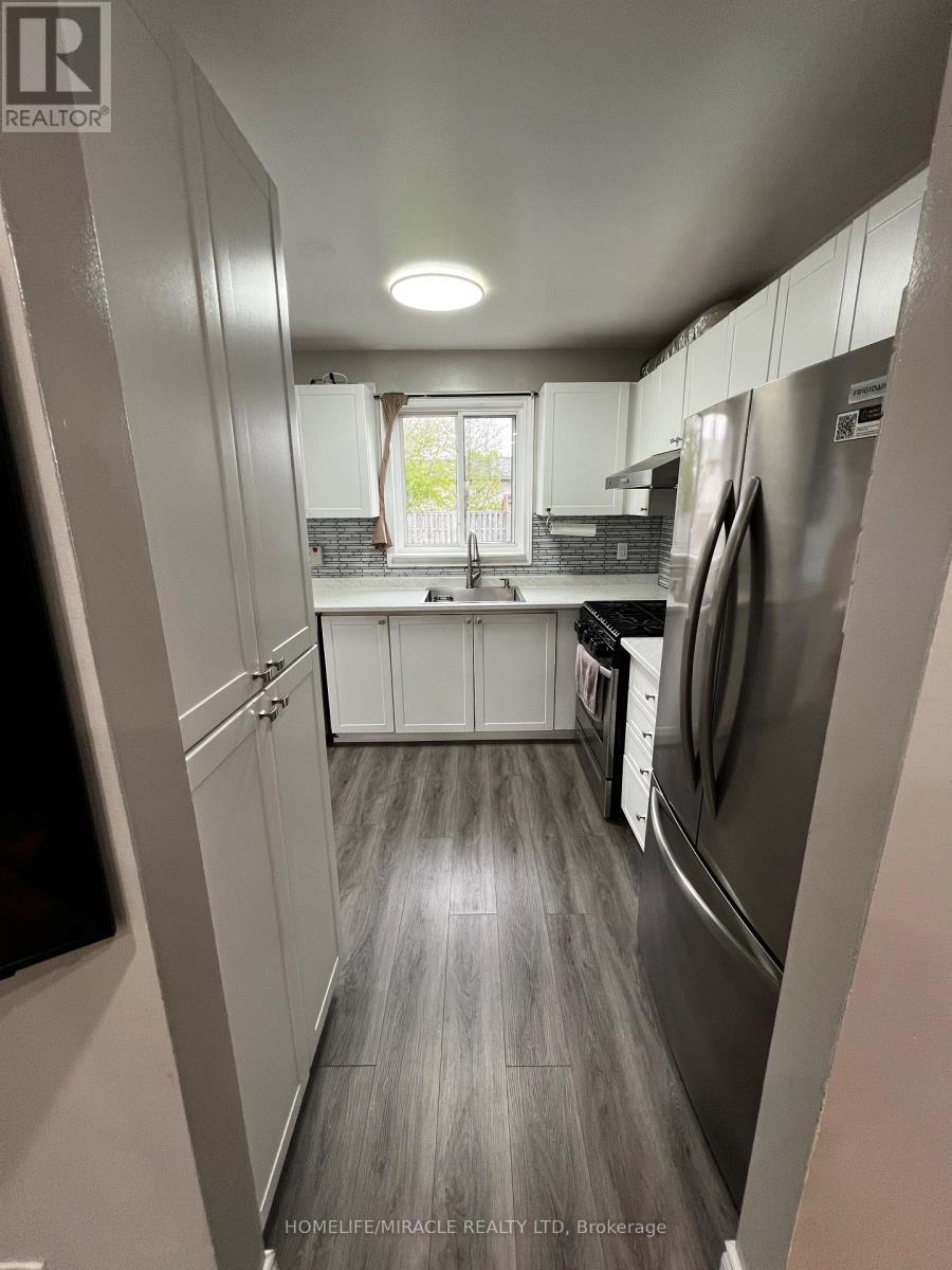 14 Moreau Crescent, London East, Ontario  N5V 4S6 - Photo 7 - X13079862