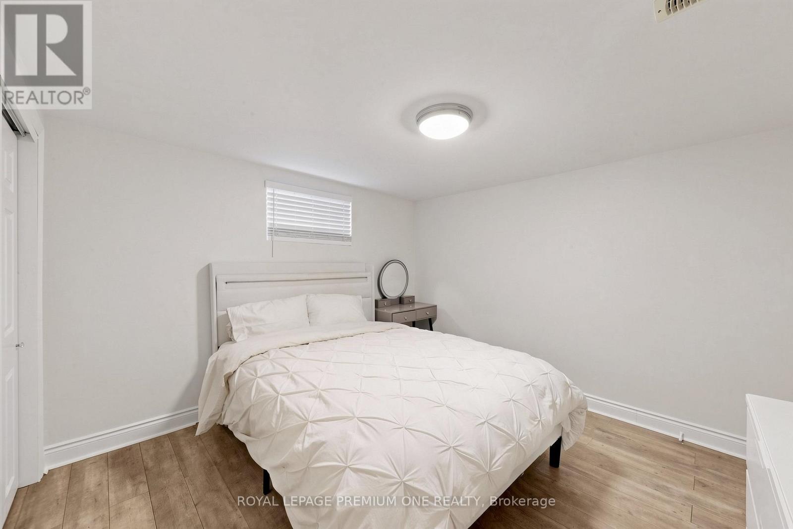 72 Thornton Avenue, Bradford West Gwillimbury, Ontario  L3Z 1N4 - Photo 19 - N13133118