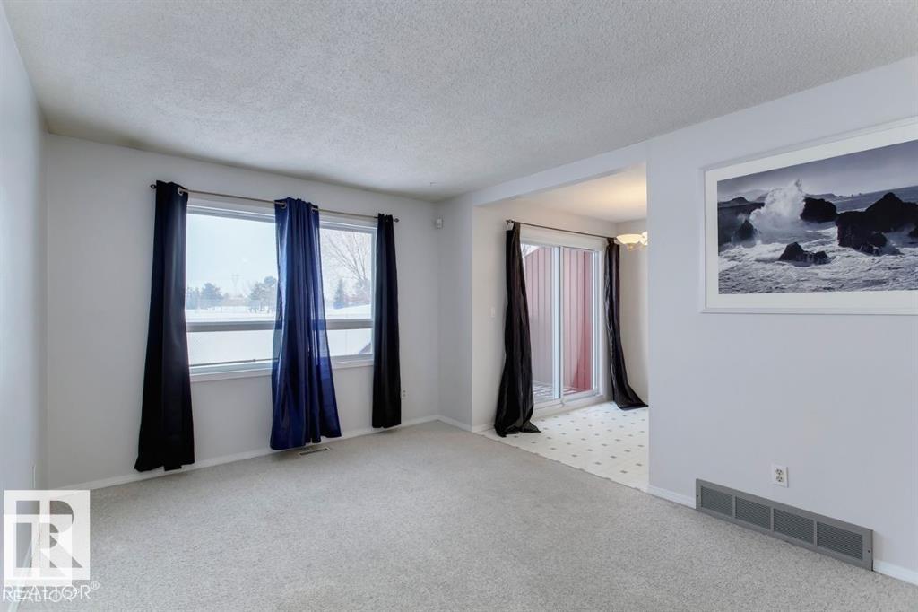 10688 Beaumaris Rd Nw, Edmonton, Alberta  T5X 3N4 - Photo 14 - E4488431