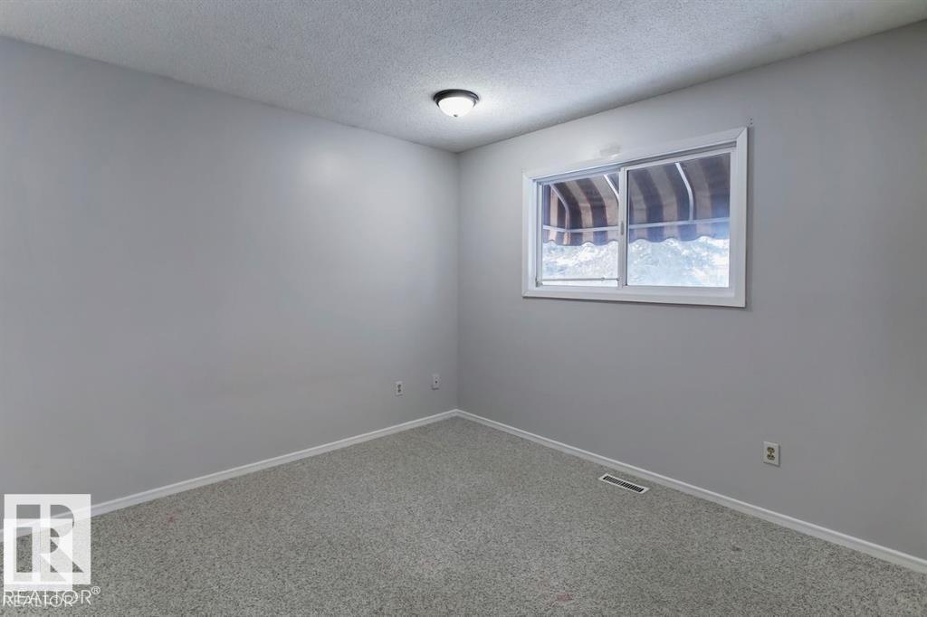 10688 Beaumaris Rd Nw, Edmonton, Alberta  T5X 3N4 - Photo 20 - E4488431