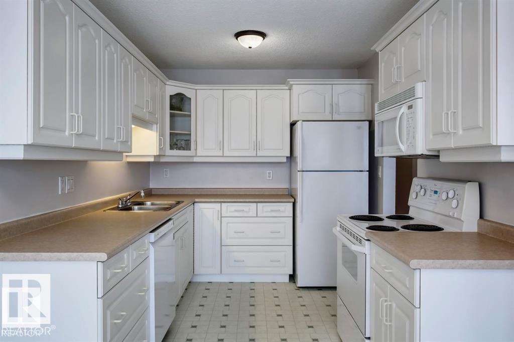 10688 Beaumaris Rd Nw, Edmonton, Alberta  T5X 3N4 - Photo 4 - E4488431