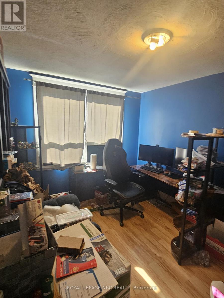 176 Pine Street S, Thorold, Ontario  L2V 3M4 - Photo 5 - X13039728