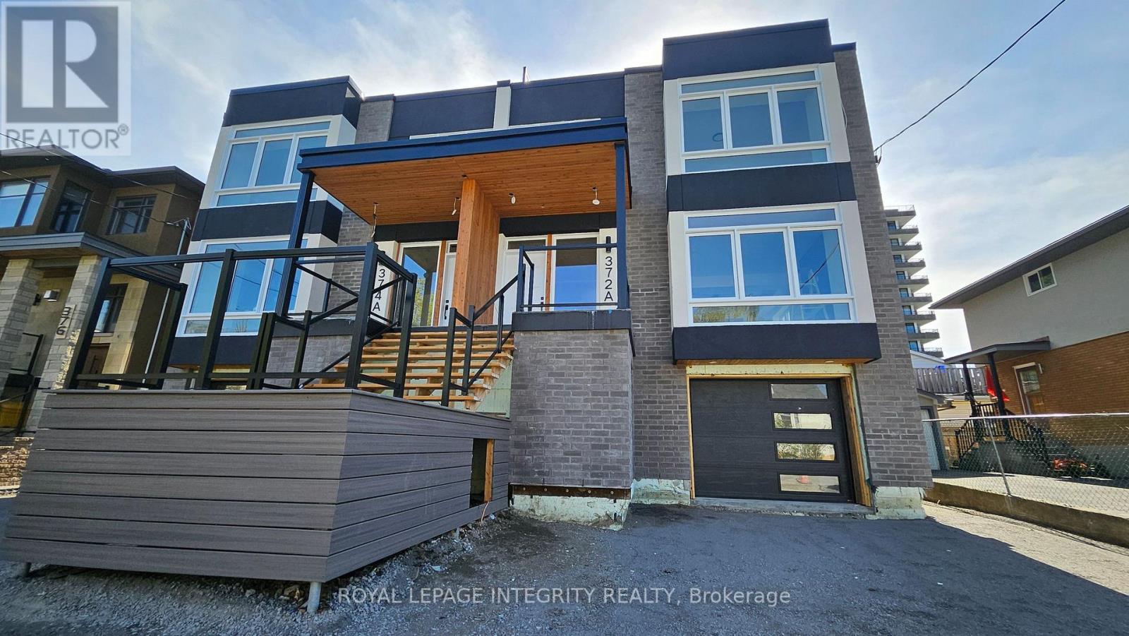 B - 372 Berkley Avenue, Ottawa, Ontario  K2A 2G7 - Photo 2 - X13140460