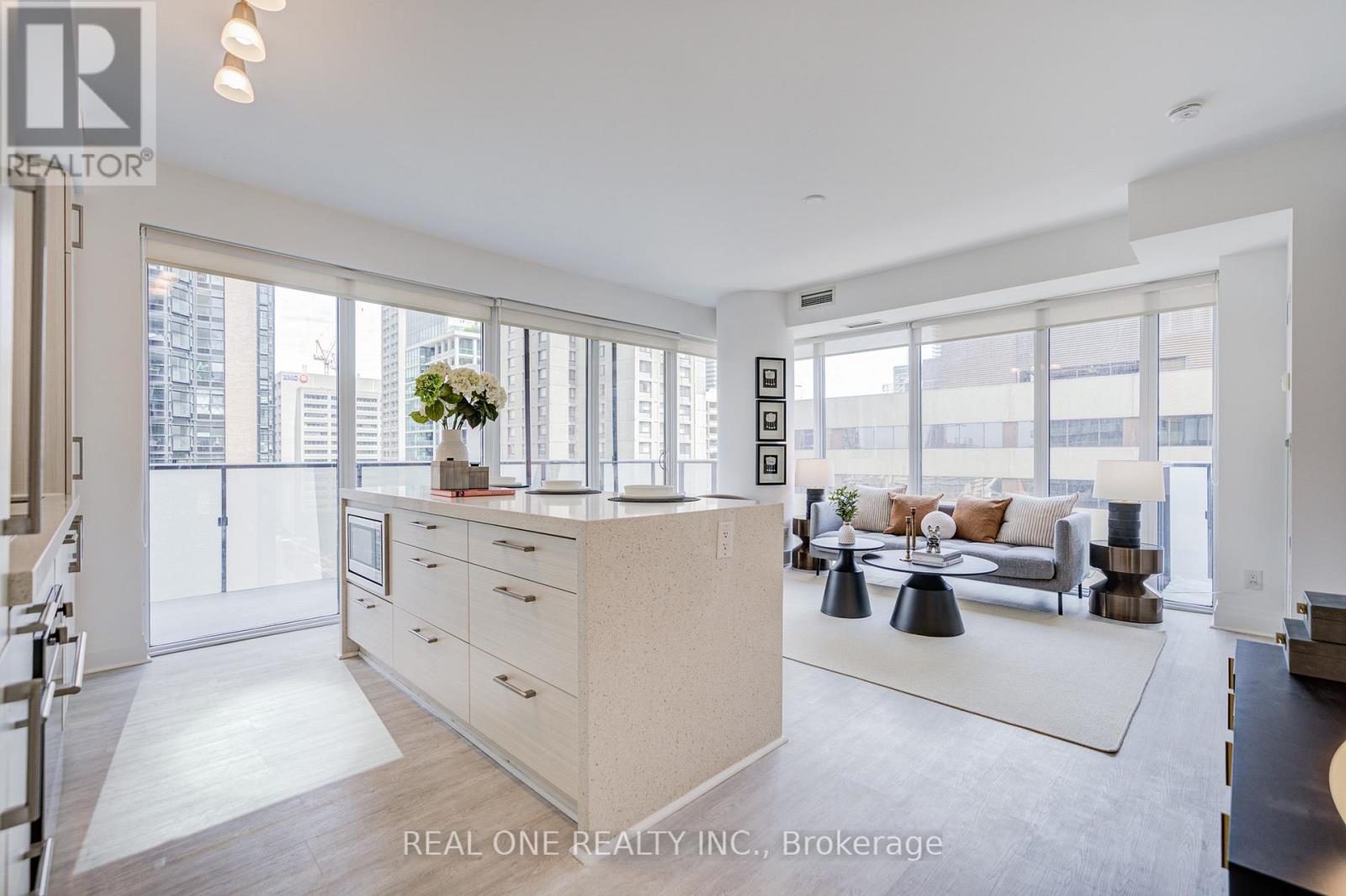 1510 - 1080 BAY STREET, Toronto, Ontario